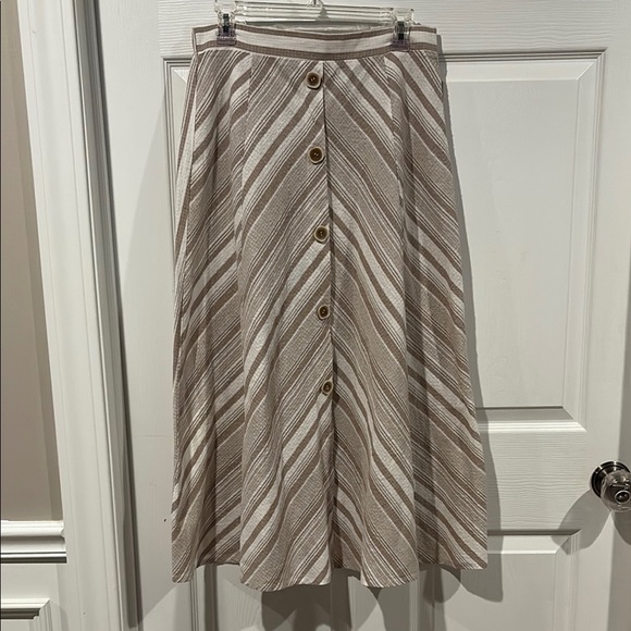 lavender field Dresses & Skirts - lavender field Diagonal Striped A-Line Midi Skirt in Beige and White